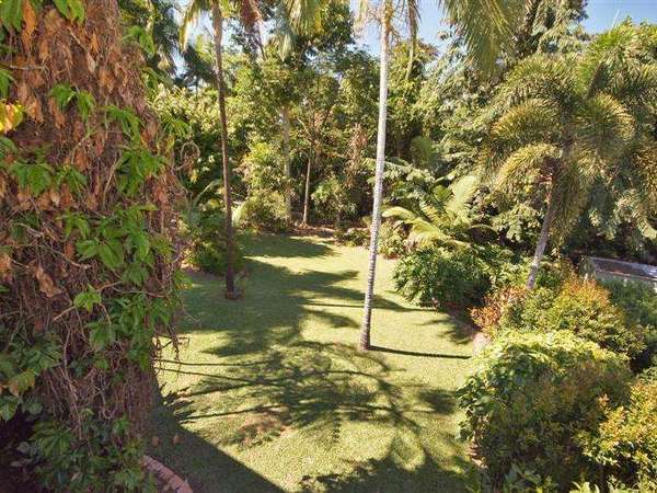 33 Longden Street, Brinsmead - Thumbnail 4