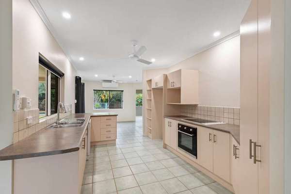 12 Ebony Street, Redlynch - Thumbnail 5