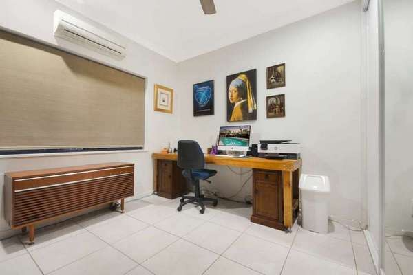 15 Hopkins St, White Rock - Thumbnail 6