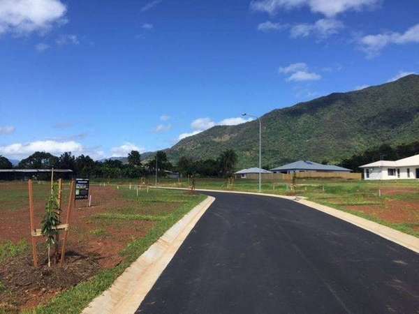 5 Marino Close, Redlynch - Thumbnail 2
