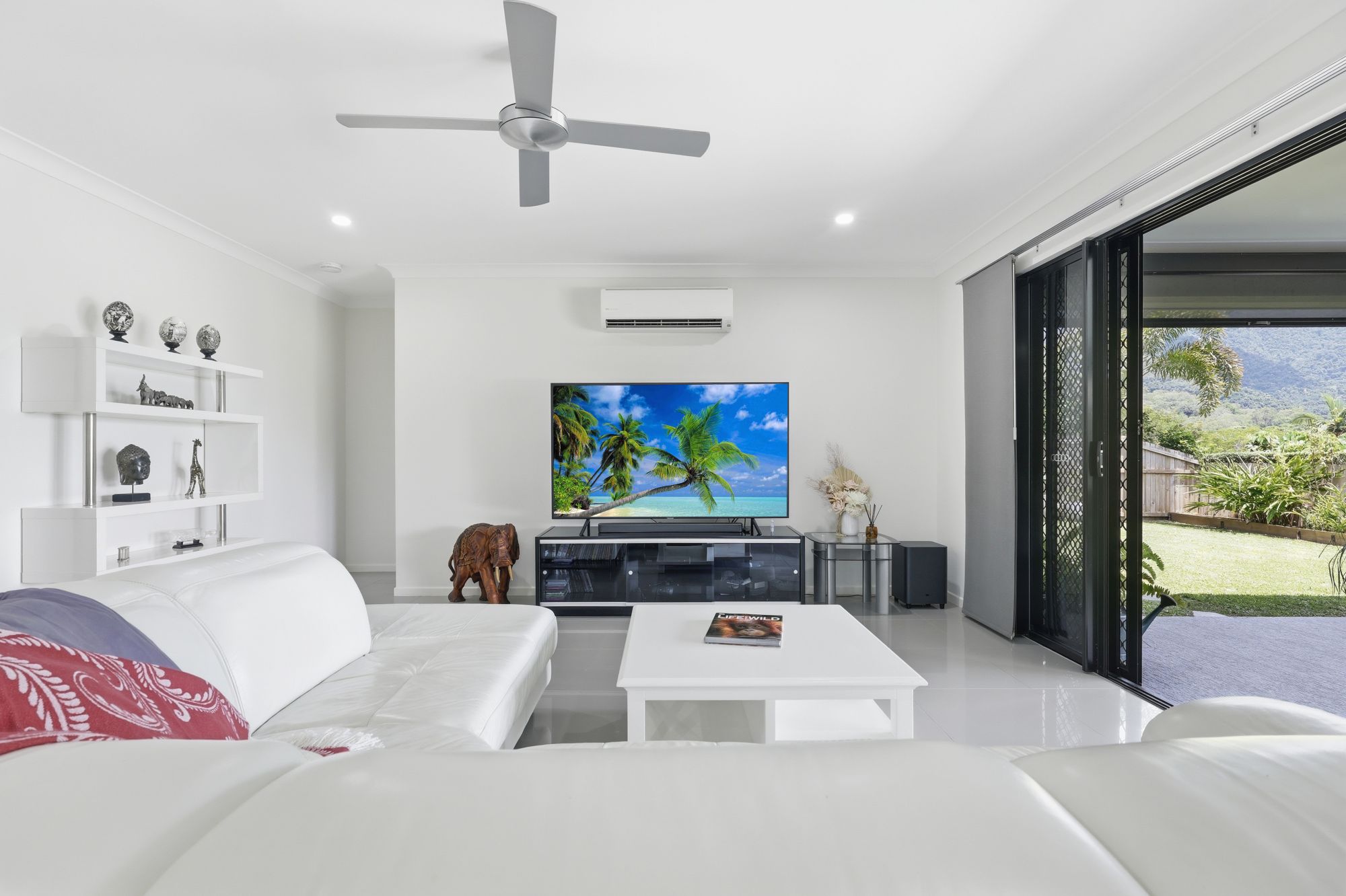 8 Lowther Close, Redlynch - Thumbnail 7