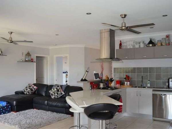 64 Norfolk Circuit, Redlynch - Thumbnail 2
