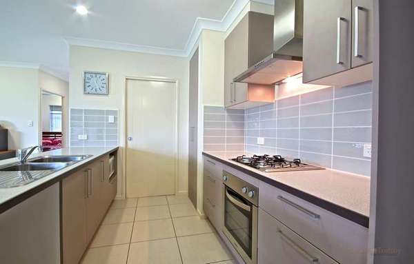 13 Mackerras Street, Redlynch - Thumbnail 8
