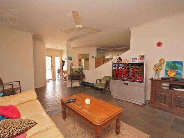 7 Krakatoa Close, Smithfield - Thumbnail 8
