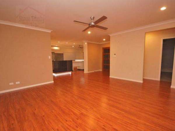 21 Norwood Crescent, Trinity Park - Thumbnail 6
