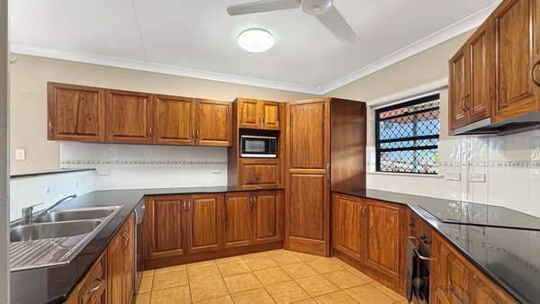 40 Pepperwood St, Redlynch - Thumbnail 6