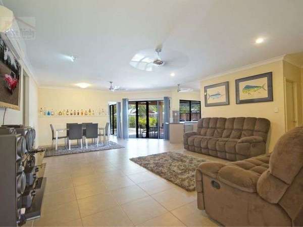 14 John Malcolm St, Redlynch - Thumbnail 5