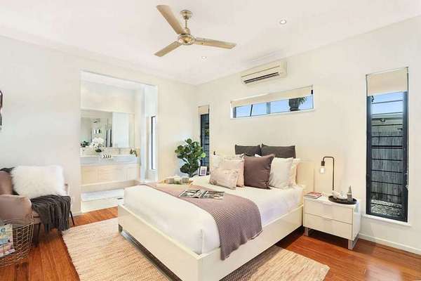 5 Lagoon Drive, Trinity Beach - Thumbnail 4