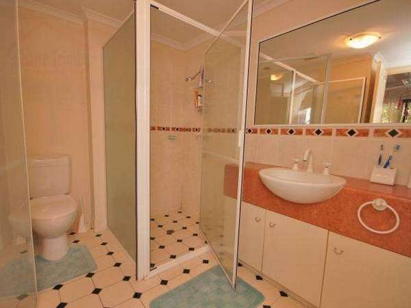 72 Kowinka Street, White Rock - Thumbnail 8