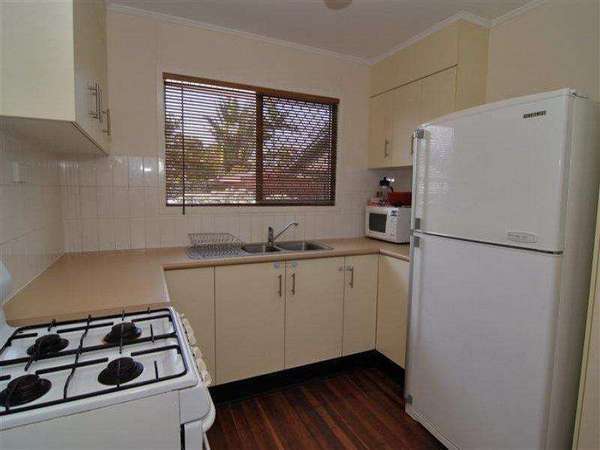 60 Enmore Street, Manoora - Thumbnail 3