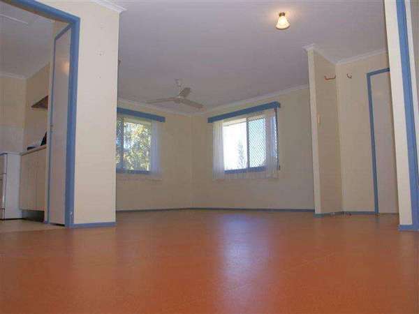 MANOORA QLD, 4870, Manoora - Thumbnail 2