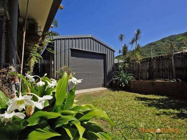 22 John Malcolm St, Redlynch - Thumbnail 2