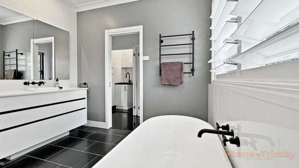1 Bunya Street, Yungaburra - Thumbnail 5