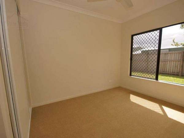 20 Redcap Bend, Trinity Park - Thumbnail 4