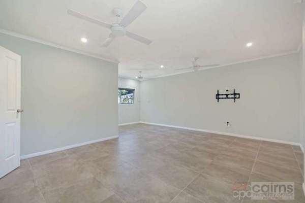 12 Windsor Close, Brinsmead - Thumbnail 2