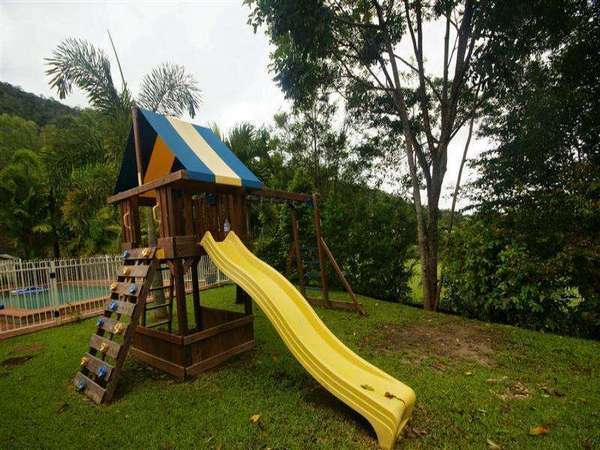 30-32 Runnymede Ave, Redlynch - Thumbnail 5