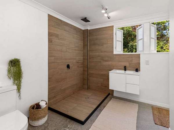 9-11 Currunda Close, Redlynch - Thumbnail 7