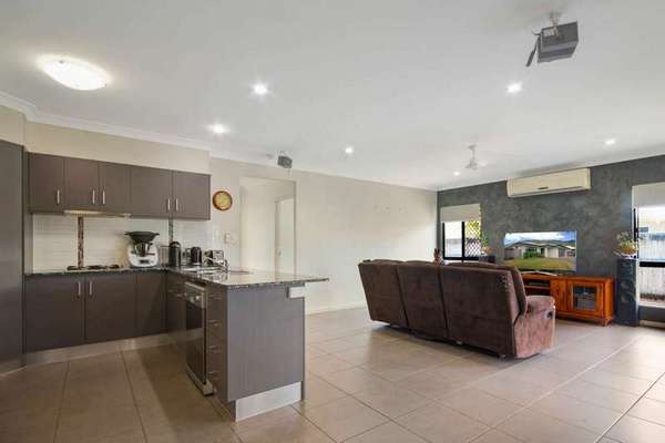 24 Heysen Close, Redlynch - Thumbnail 6