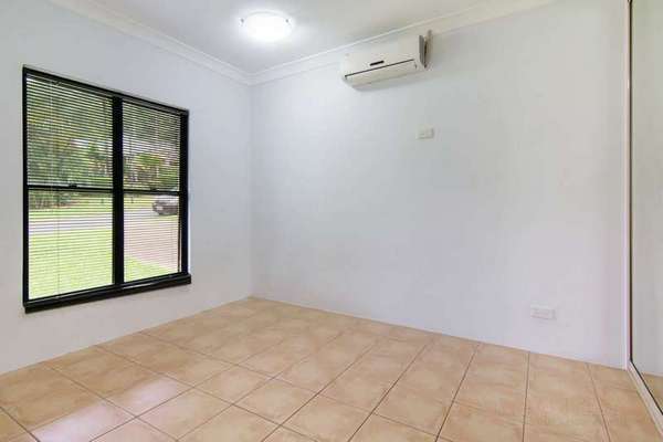 40 Red Ochre St, Redlynch - Thumbnail 6