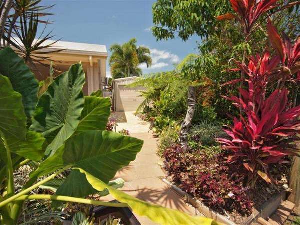 25 St Albans Close, Brinsmead - Thumbnail 7