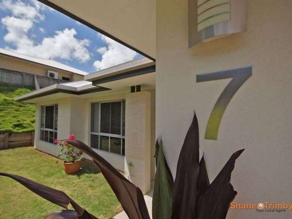 7 Queely Close, Redlynch - Thumbnail 3
