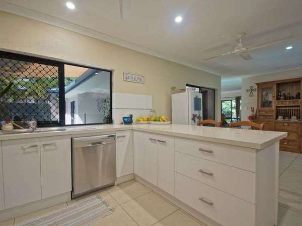 60 Fairley Street, Redlynch - Thumbnail 8