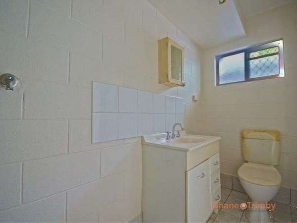 10/40-42 Moody St, Manoora - Thumbnail 7