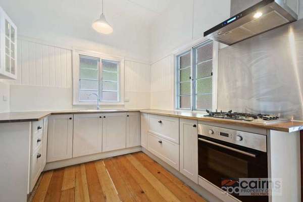 14 Whitfield St, Aeroglen - Thumbnail 3