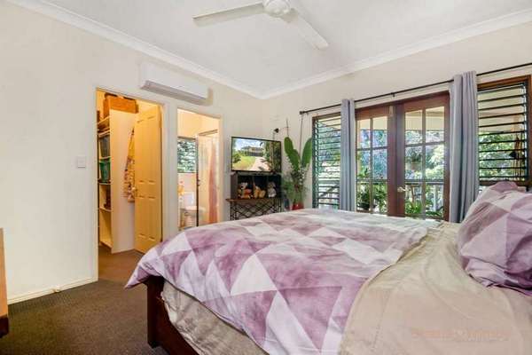 9 Lomandra Close, Redlynch - Thumbnail 8