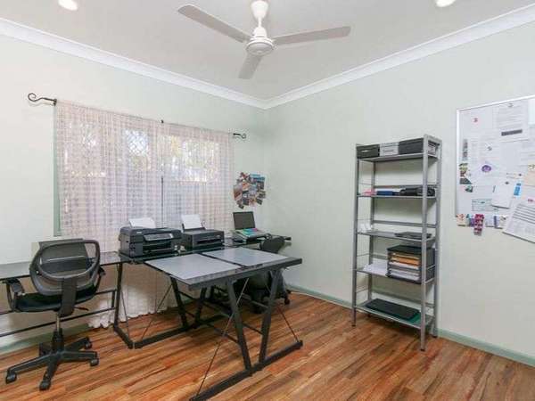2 Russellia Street, Redlynch - Thumbnail 6