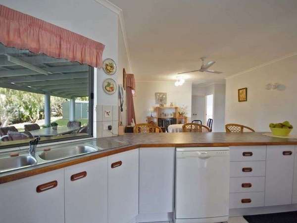 13 Fitzroy Street, Mount Sheridan - Thumbnail 2