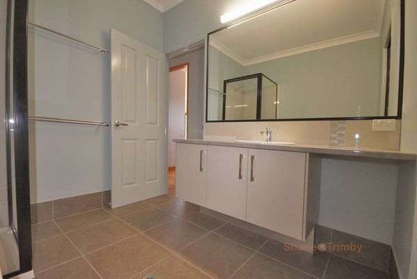 7 Lomandra Close, Redlynch - Thumbnail 8