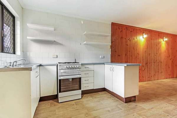 1/6 Armbrust St, Manoora - Thumbnail 6