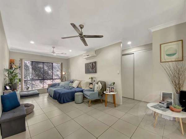 23 William Hickey Street, Redlynch - Thumbnail 5