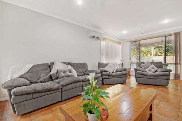 28 Meander Close, Brinsmead - Thumbnail 7