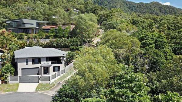 17 Buckinghamia, Redlynch - Thumbnail 2