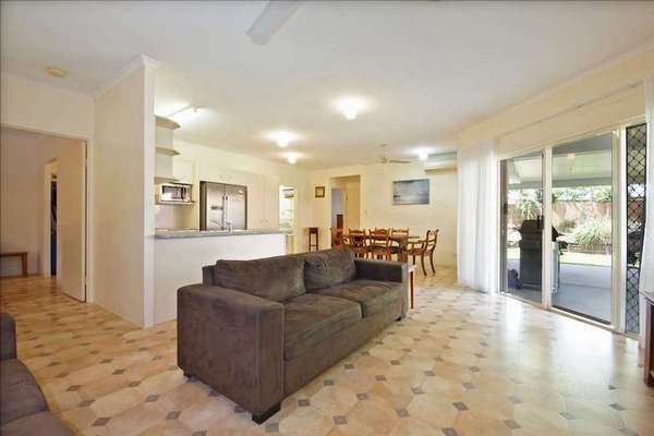 41 Gamburra Drive, Redlynch - Thumbnail 3