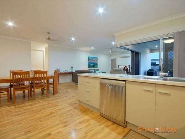 35 Fossilbrook Bend, Trinity Park - Thumbnail 5