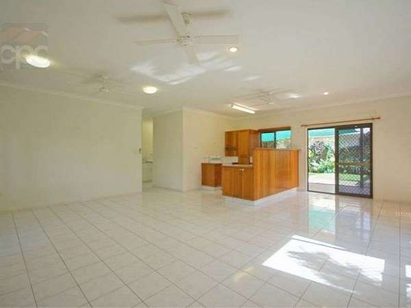 18 Tallow Wood Close, Redlynch - Thumbnail 6