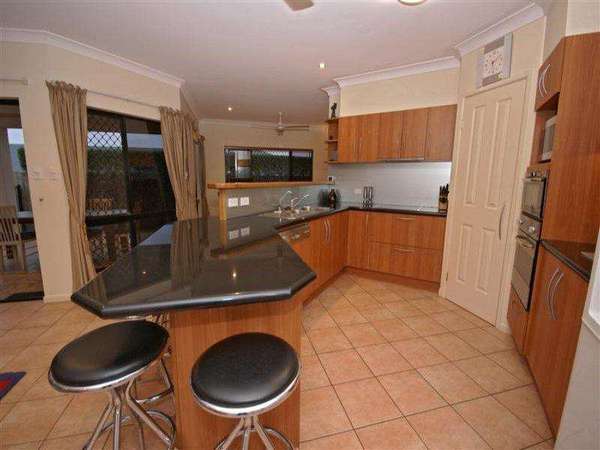 30 Pepperwood St, Redlynch - Thumbnail 3