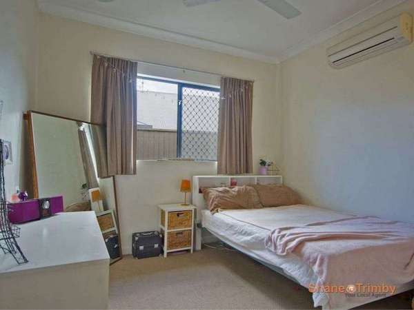 16 Botany Avenue, Redlynch - Thumbnail 6