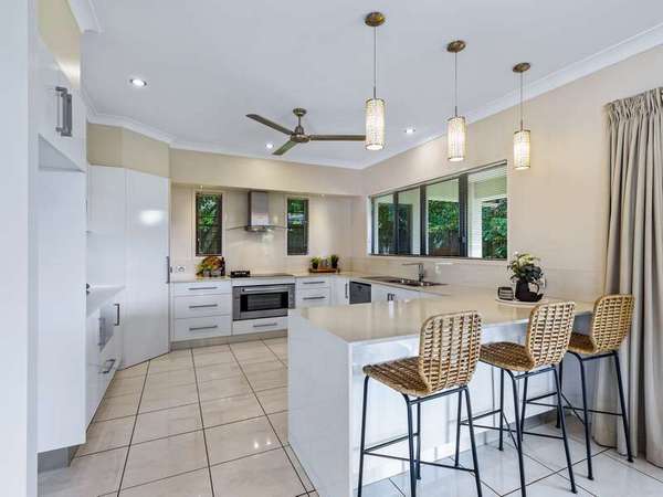 13-15 Bellmere Lane, Redlynch - Thumbnail 2