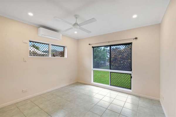 12 Ebony Street, Redlynch - Thumbnail 6