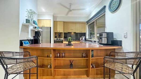 15 East Parkridge Drive, Brinsmead - Thumbnail 6