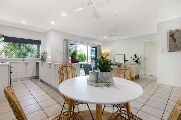 18/2 Lake Placid Rd, Caravonica - Thumbnail 6
