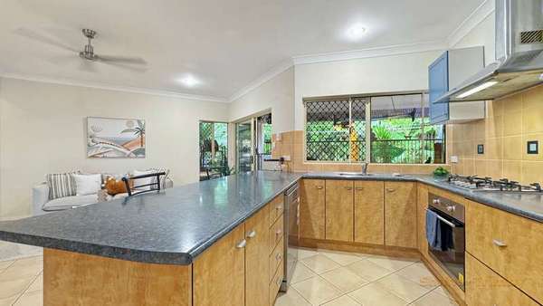 85 Jungara Rd, Redlynch - Thumbnail 7