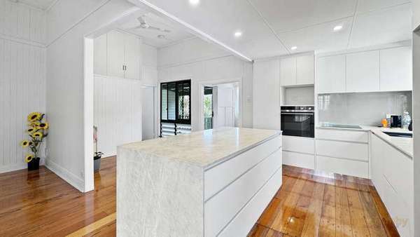 40 Winkworth Street, Bungalow - Thumbnail 3