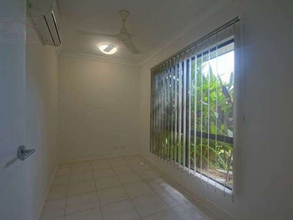 26 Kippin Close, Redlynch - Thumbnail 4