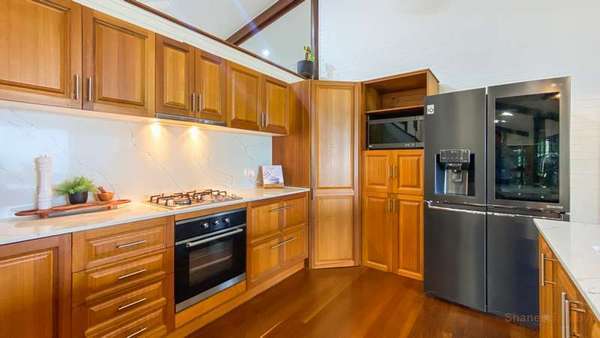 14-16 Esterina Close, Redlynch - Thumbnail 8
