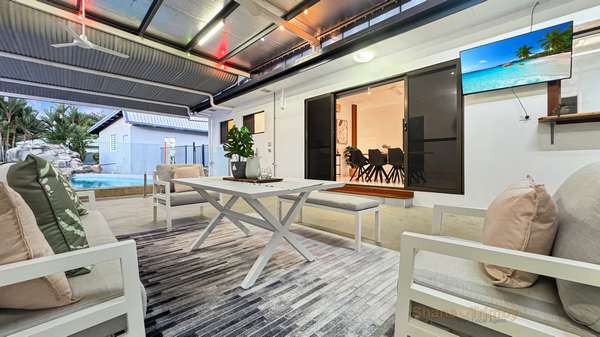 30 Simon Street, Freshwater - Thumbnail 6